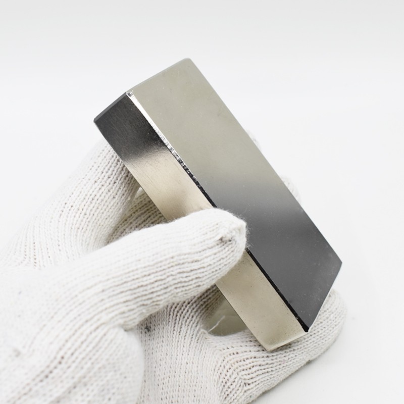 钕磁铁强力磁铁吸铁石大磁块长方形高强粉碎机工业强磁吸力带孔