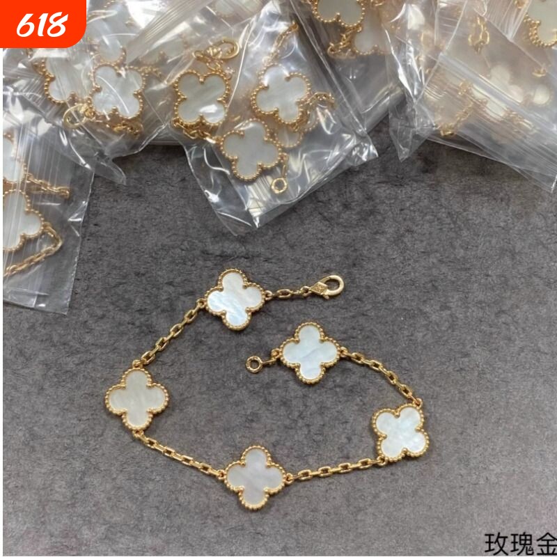 新款五花四叶草手链女镀18k黄玫瑰金红蓝紫色镭射满钻轻奢高级感