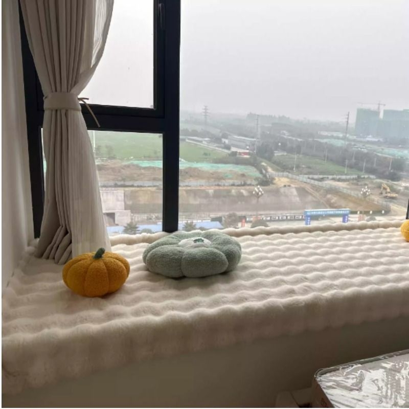 德国简约ins风南瓜抱枕创意沙发客厅靠垫毛绒玩具装饰南窗台法式