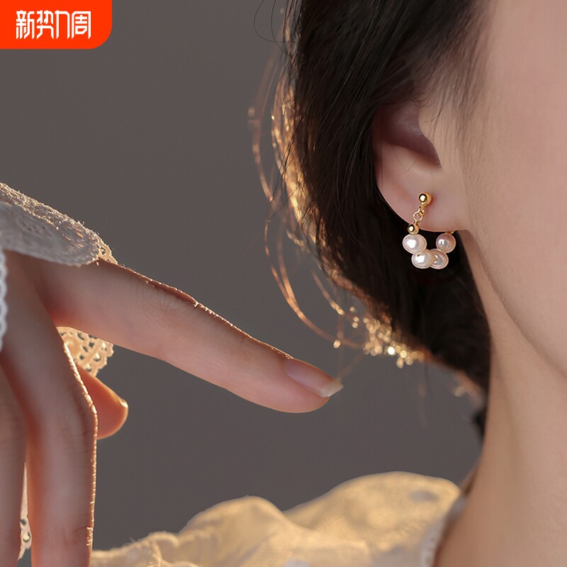 纯银珍珠耳环2025新款爆款小众轻奢耳钉高级925银耳饰生日礼物