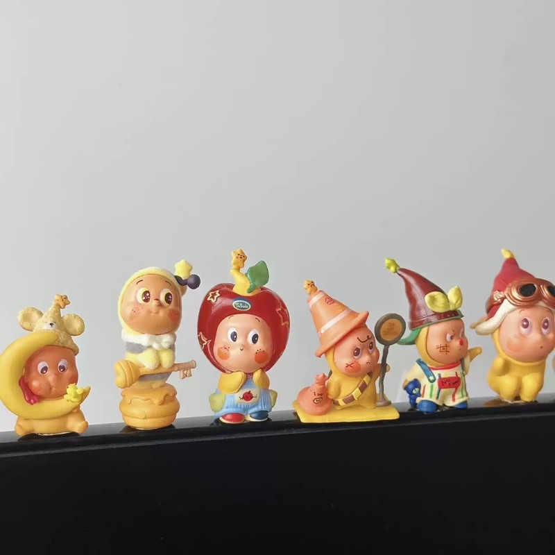 可爱星星人改娃卡通家居桌面显示屏摆件车载中控摆件个性创意装饰