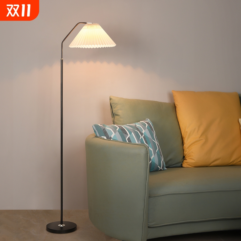 落地灯复古中古客厅沙发旁装饰氛围灯高级感轻奢护眼卧室床头灯