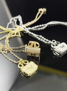 高货镀18K玫瑰金康康包项链女钻石闪吊坠锁骨链情人节送女生礼物