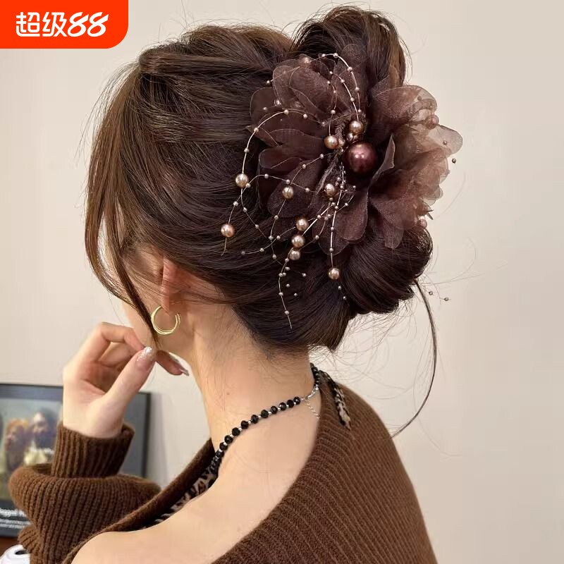 牡丹花流苏抓夹女高级感新款发夹后脑勺显发量羽毛鲨鱼夹发卡头饰图片