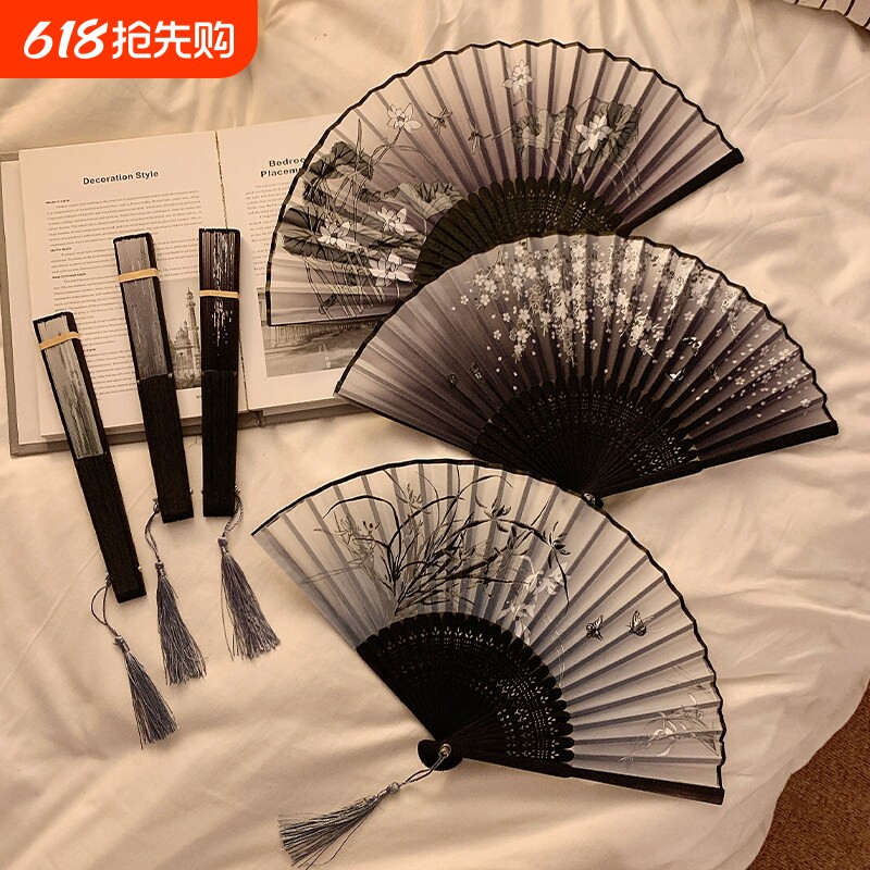 扇子古风折扇中国风折叠随身携带汉服配饰手持扇子舞蹈黑色竹扇女