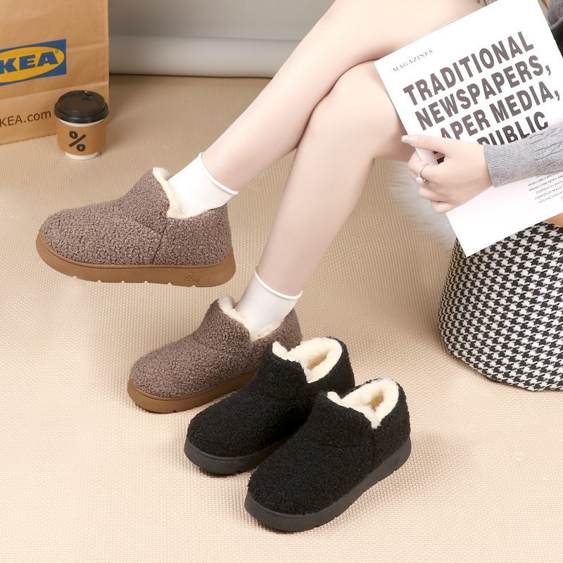 新款冬季棉鞋女雪地靴加绒妈妈防滑一脚蹬棉靴女软底毛绒休闲黑色