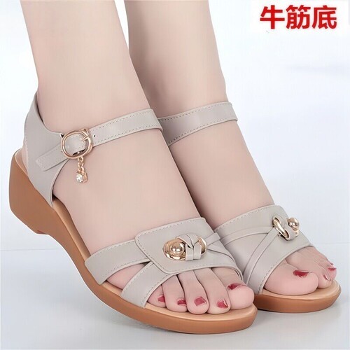 意尔康心选妈妈凉鞋女夏季