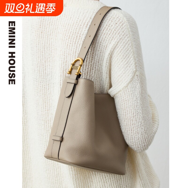 伊米妮2025通勤单肩水桶包女包包高级感新款手提包头层牛皮斜挎包