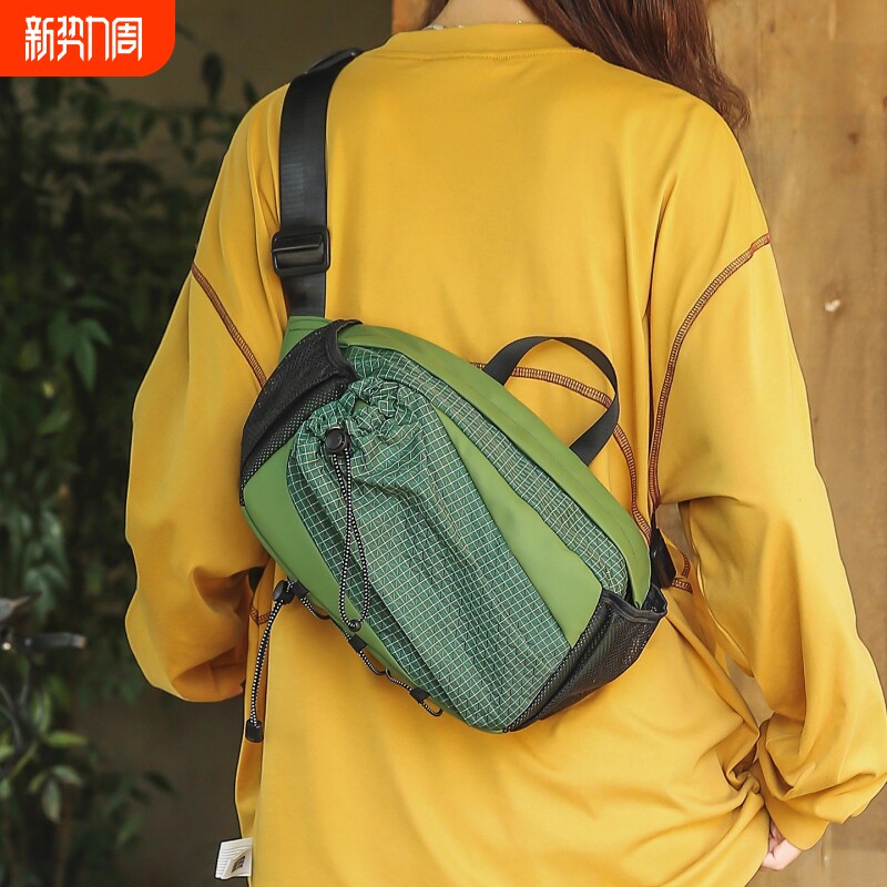 多功能户外运动男女通勤斜挎包轻便防水大容量休闲旅行背包胸包