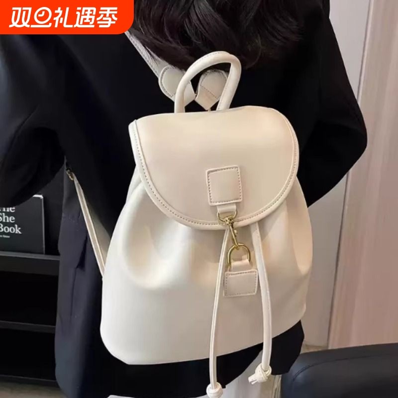 双肩包女背包2025新款潮出游旅行小众包包高级感皮质休闲旅游书包