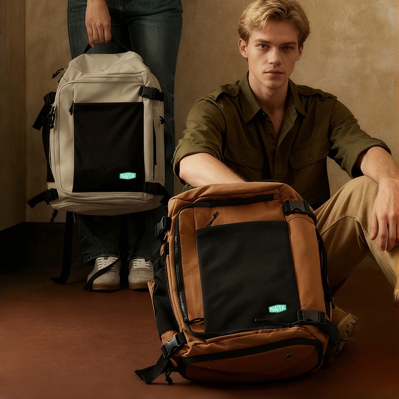 旅行背包男士大容量双肩包2025新款旅游轻便商务通勤电脑包女士