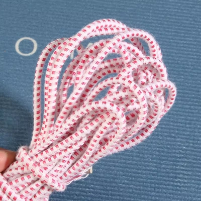 老式松紧带初扣弹力十足