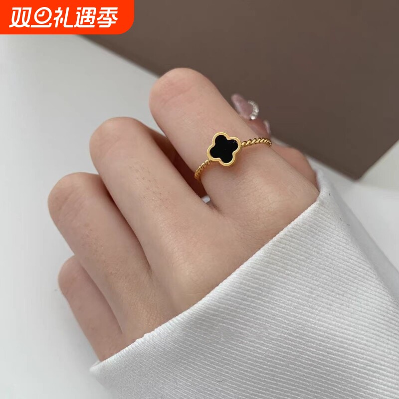钛钢轻奢小众四叶草戒指女2025年爆火款同款网红款不掉色指环