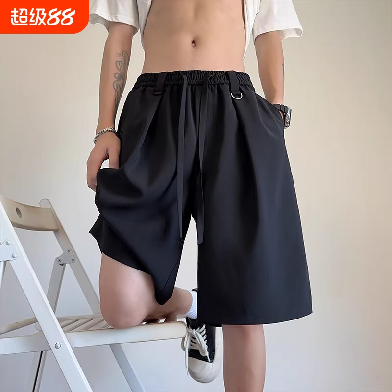 夏季潮牌黑色薄款坠感冰丝短裤男图片