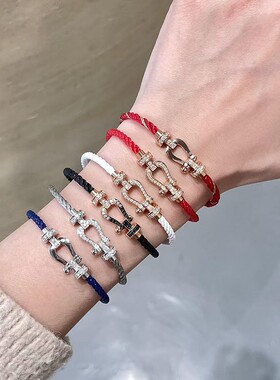 费雷德马蹄扣手链18k金轻奢高级感情侣款手绳男女本命年玫瑰金