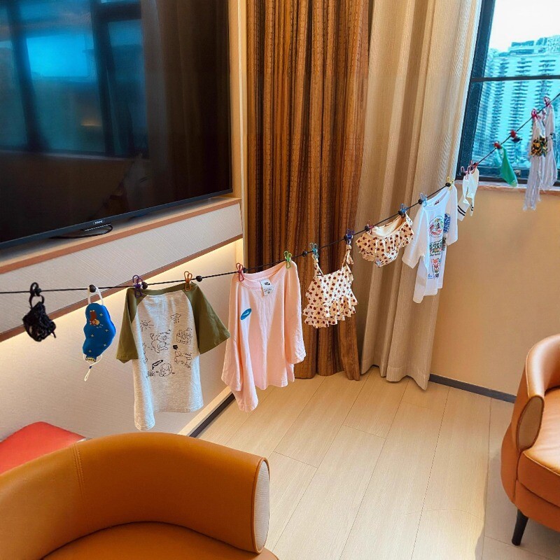 旅行带夹子晾衣绳便携式挂钩酒店晾衣服绳子防风旅游衣架折叠晾晒