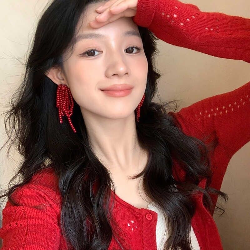 复古红色串珠流苏耳钉女2024新款显脸小耳钉小众设计安可拉红耳饰