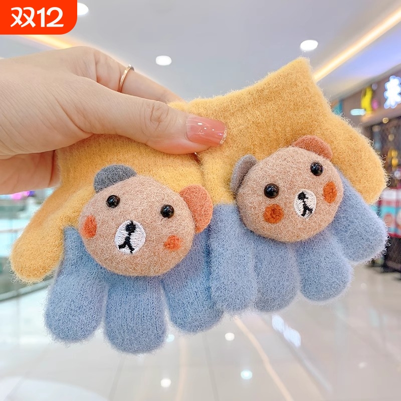 婴幼儿手套小宝宝儿童五指冬季小熊保暖男女童可爱手指套2024新款