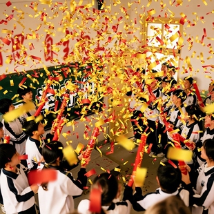 礼花筒金榜题名毕业礼炮彩带中考高考加油升学宴庆祝手持氛围装饰