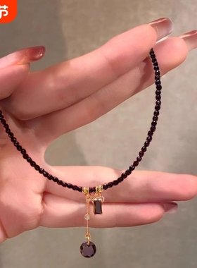 黑色水晶短款项链|160人收藏