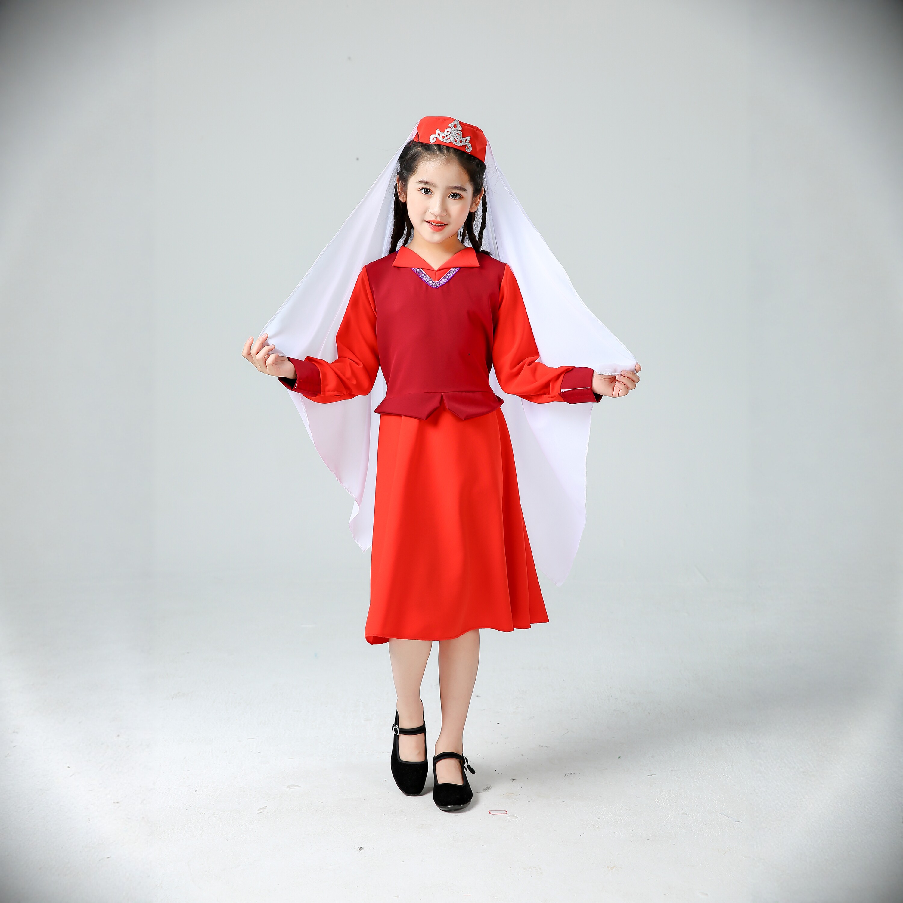 六一儿童民族舞蹈服装塔塔儿族女童红色演出服表演服饰少数民族