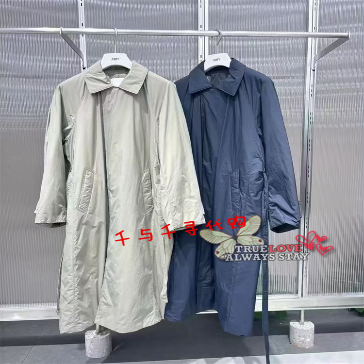 江南布衣羽绒服5P0C11010