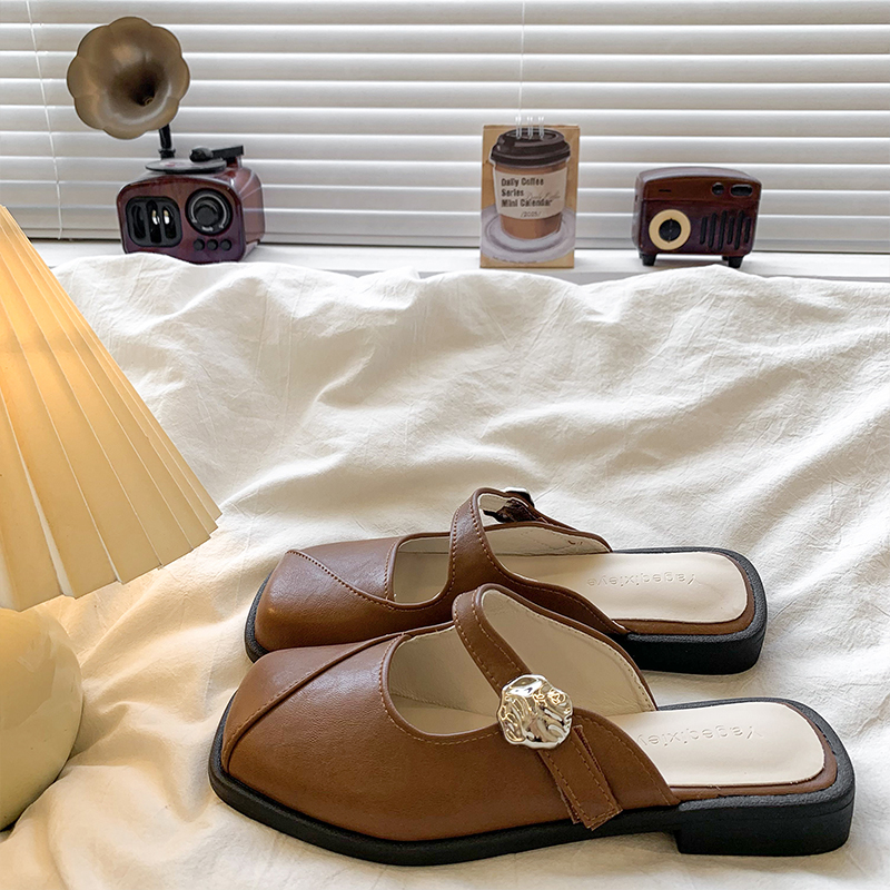 法式平底包头半拖鞋女夏外穿2025新款一脚蹬方头凉拖鞋穆勒勃肯鞋