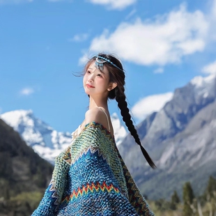 25年新款披肩民族风夏季旅游穿搭新疆西藏斗篷披风外搭围巾女红色