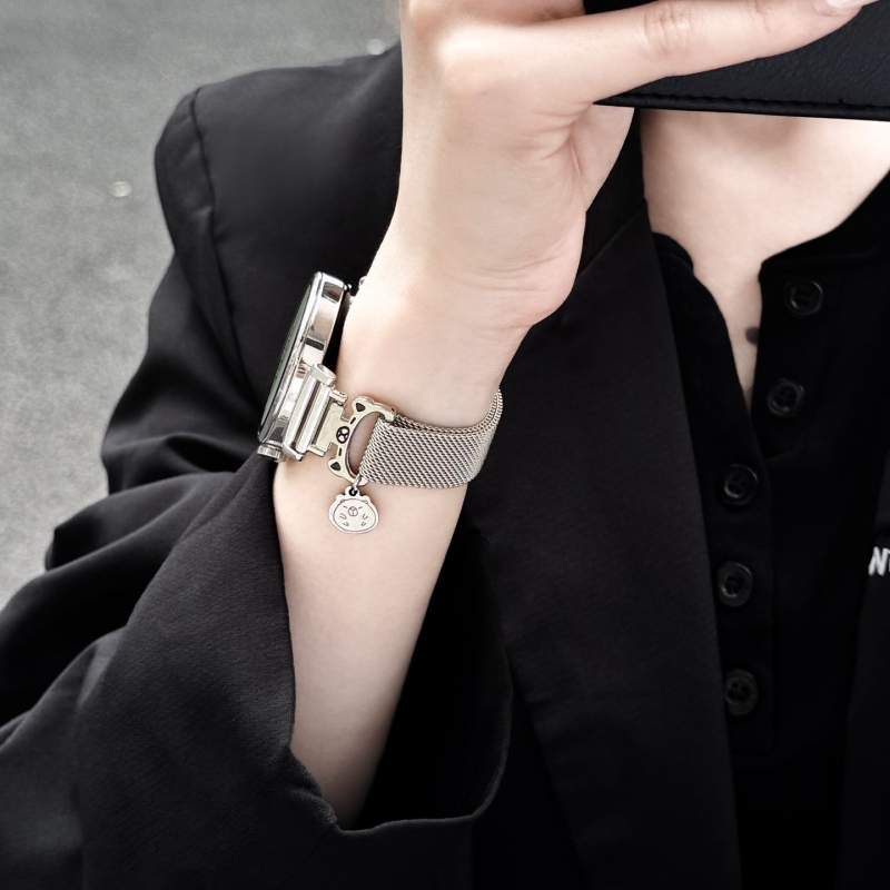 适用华为gt5新款手表带金属磁吸watchgt4系列手表链女士5pro女表智能运动watch5专用高级感gt3/2女款手链夏天