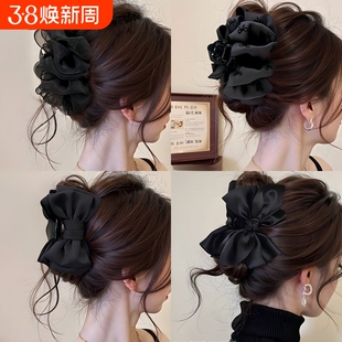 黑色缎面蝴蝶结大号抓夹羽毛云朵泡泡发夹超仙黑色抓夹高级感发饰