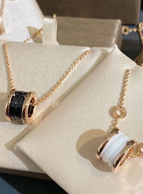 小蛮腰弹簧项链925银镀黑陶瓷小红人慈善款情侣锁骨链不掉色白金