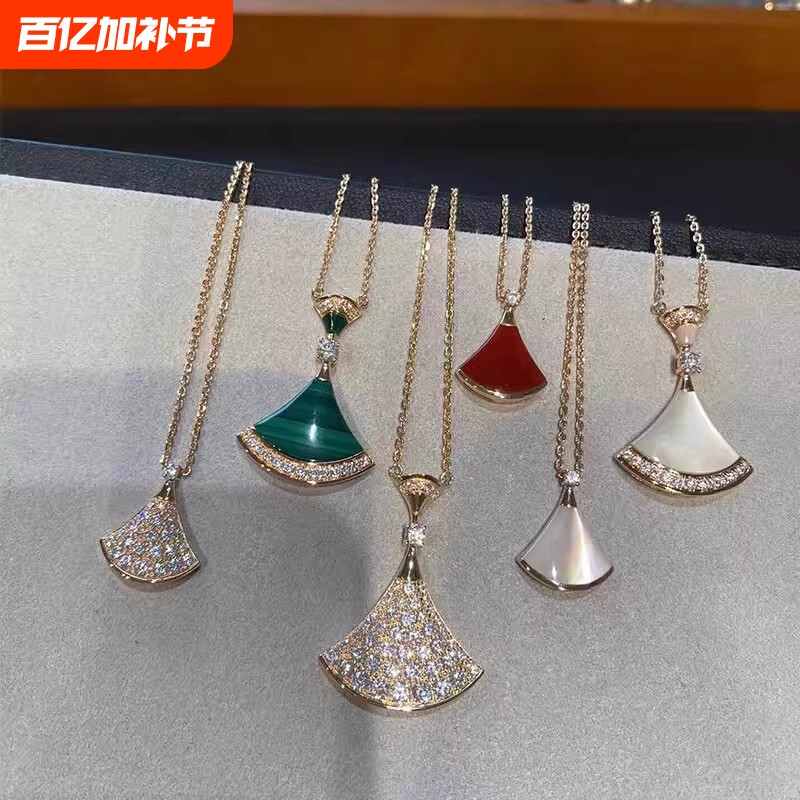 小裙子项链女镀18k玫瑰金轻奢锁骨链白贝母扇形吊坠纯银红玛瑙