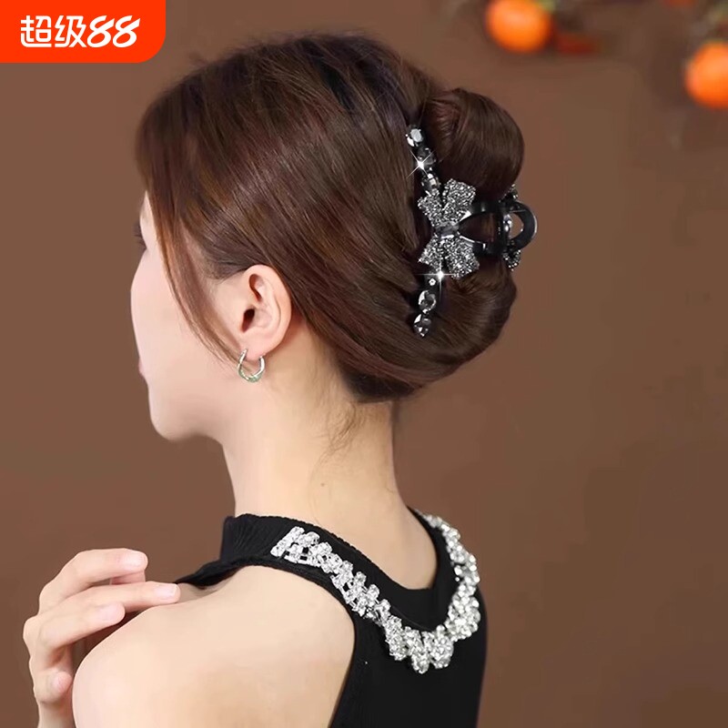 精致蝴蝶结抓夹2026新款高级感发夹女后脑勺盘发鲨鱼夹子头饰水钻图片