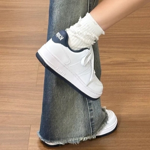 女鞋板鞋2025春夏季新款爆款百搭休闲时尚运动鞋厚底小白鞋子女款