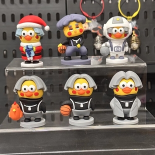 鸡你太美手办蔡徐坤公仔ikun小黑子桌面装饰汽车摆件打篮球坤车内