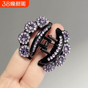 水钻抓夹发夹女2026新款妈妈头饰后脑勺盘发鲨鱼夹中号半扎发头饰