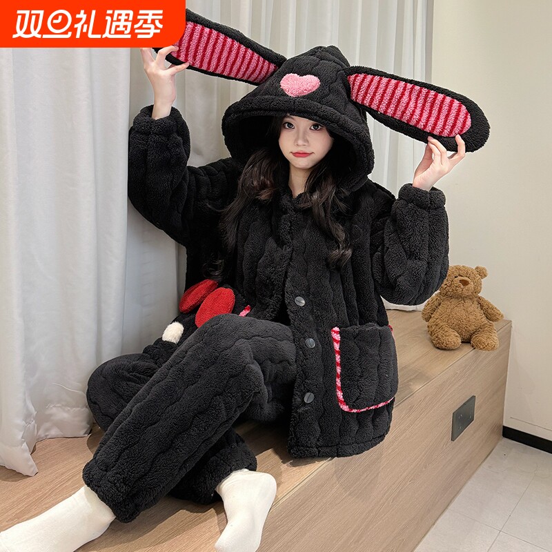 2025新款珊瑚绒睡衣女秋冬法兰绒加厚长袖女士可爱三层夹棉家居服