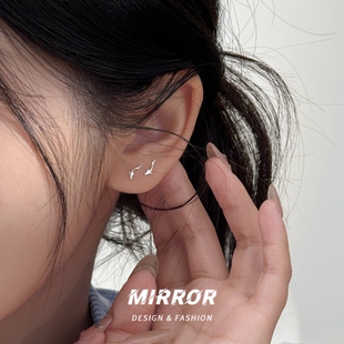 小麋人999纯银悠游小鱼锦鲤耳钉女耳环耳饰简约时尚气质2025爆款