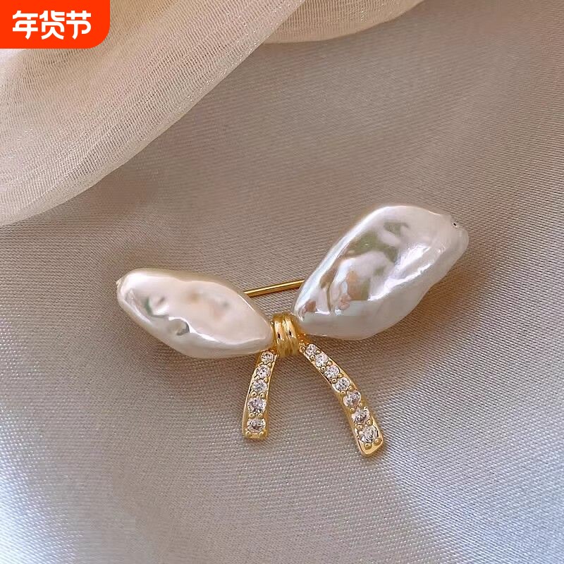 女不规则蝴蝶结胸针设计感小众防走光扣胸花高档