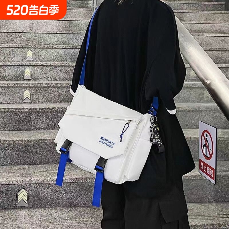 包包男潮牌斜挎包大学生上课装书袋休闲日系挎包大容量帆布邮差包