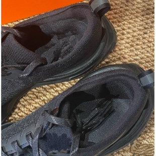 男女款Invincible3Flyknit3减震透气低帮休闲训练跑步鞋白色蓝色
