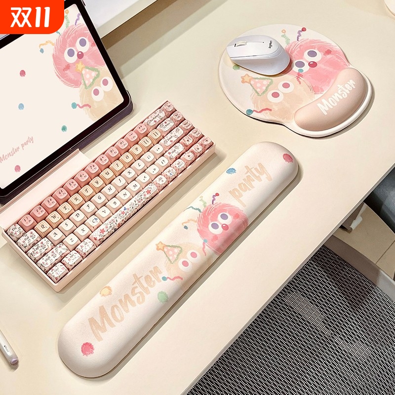 怪兽毛球护腕鼠标垫硅胶手托办公学习加厚手腕垫游戏键盘滑鼠软垫