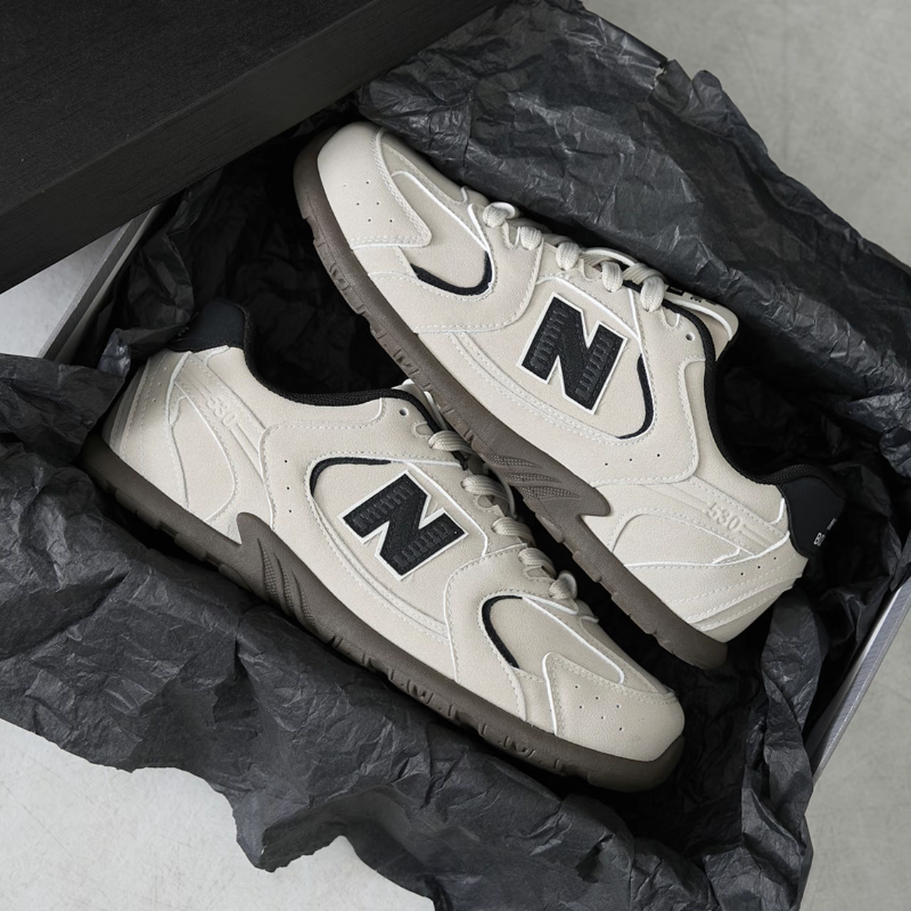 百搭运动休闲鞋男女同款休闲鞋