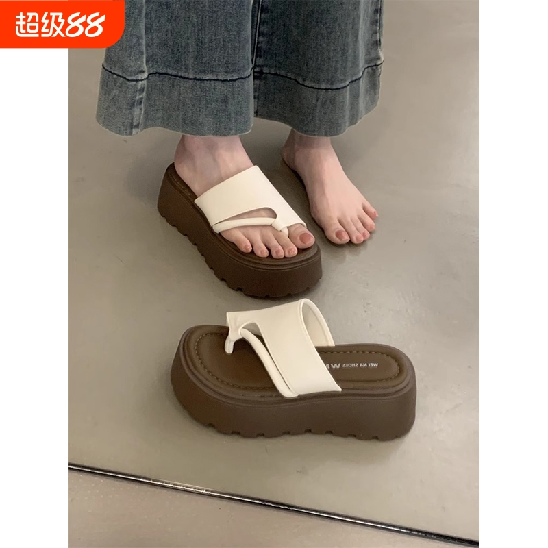 厚底增高套趾凉拖鞋女夏外穿2025新款不累脚高级感时尚沙滩人字拖
