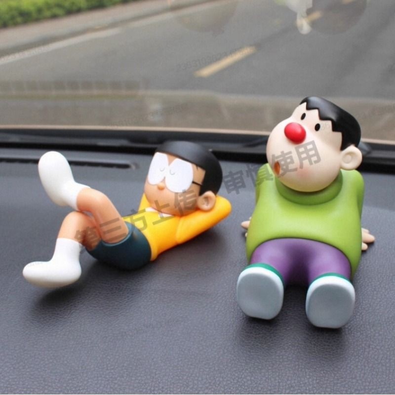 坐姿胖虎大雄汽车胖虎后备箱摆件车尾个性卡通公仔车载玩偶挂件