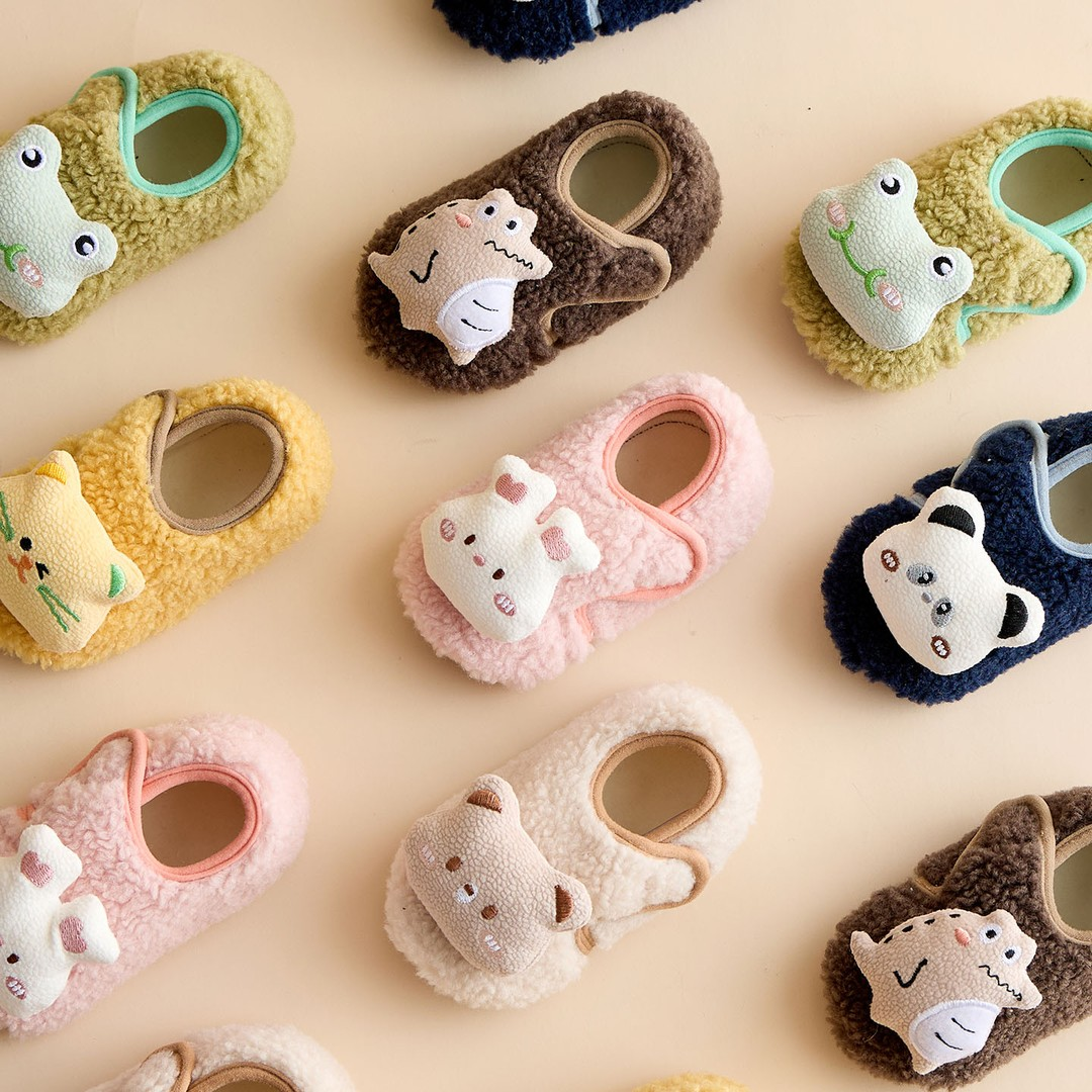 秋冬宝宝地板袜加绒加厚防滑厚底儿童居家室内婴儿学步爬爬垫袜套