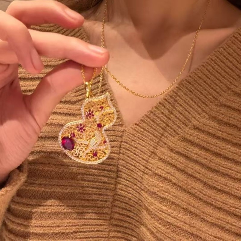 「莲生福禄」2025新款新中式葫芦镂空吊坠项链复古重工国风毛衣链