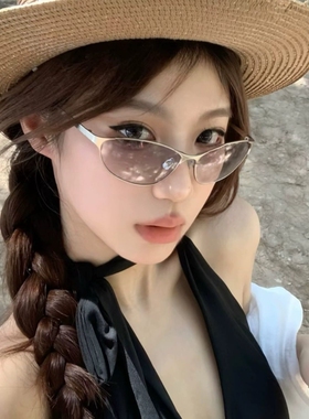 复古金属猫眼墨镜女户外朋克素颜