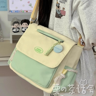 茶话会日系复古斜挎包包女上课休闲单肩包背包学生大容量邮差包男