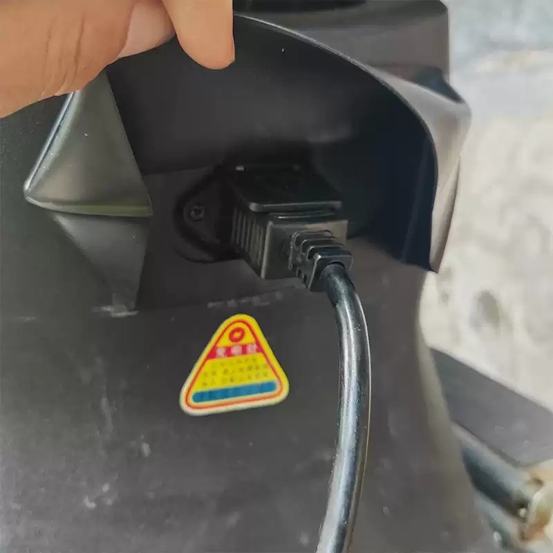 室外电瓶电动车充电口防雨罩雨天充电器充电口保护盖防淋雨